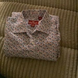 Men’s dress shirt size 14.5